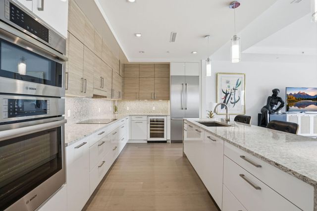 3200 S Ocean Boulevard 302, Highland Beach, FL 33487