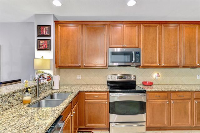 1585 DORGALI DRIVE, Sarasota, FL 34238