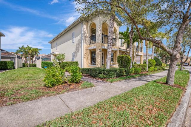 1585 DORGALI DRIVE, Sarasota, FL 34238