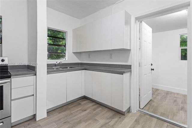 27 NE 60th Terrace 2, Miami, FL 33137