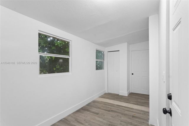 27 NE 60th Terrace 2, Miami, FL 33137