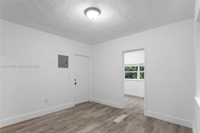 27 NE 60th Terrace 2, Miami, FL 33137