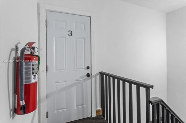 27 NE 60th Terrace 2, Miami, FL 33137