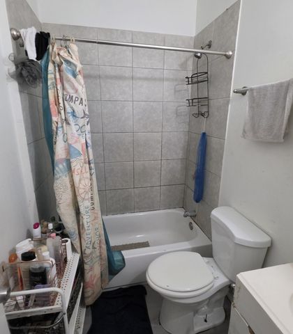 4441 W CONGRESS Parkway, Chicago, IL 60624