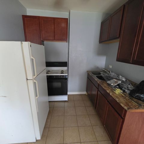 4441 W CONGRESS Parkway, Chicago, IL 60624