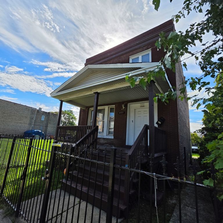 4441 W CONGRESS Parkway, Chicago, IL 60624 — photo 2