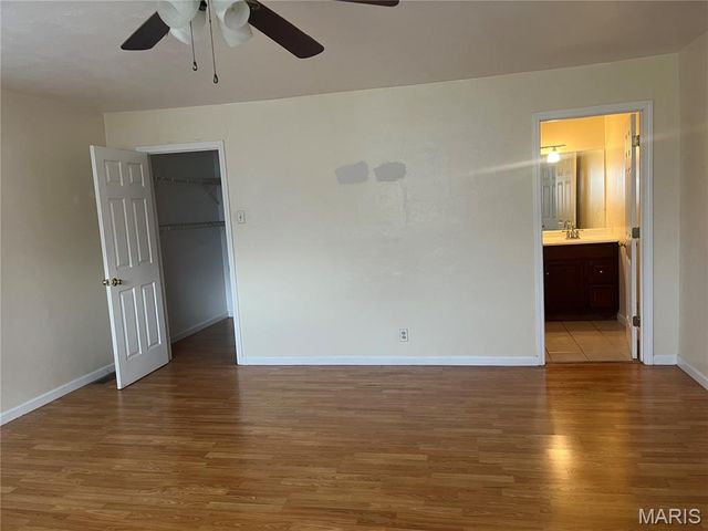 8456 Braddock Drive, University City, MO 63132