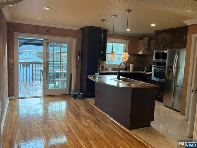 2837 Myrtle Terrace, Linden, NJ 07036