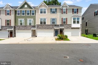 9808 CEDARMASS CIR, Fredericksburg, VA 22408
