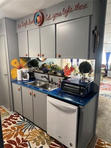 1500 COUNTY ROAD 1 33, Dunedin, FL 34698