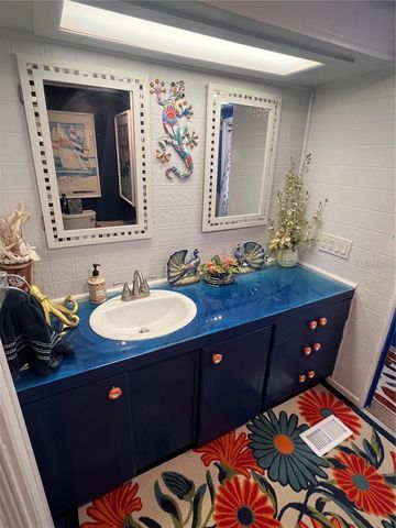 1500 COUNTY ROAD 1 33, Dunedin, FL 34698