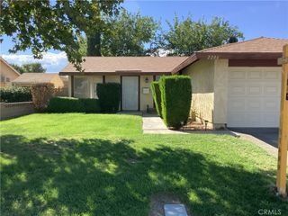 2206 W Avenue K14, Lancaster, CA 93536