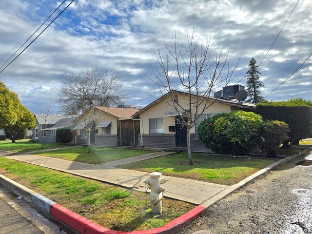 2222 11th Street, Reedley, CA 93654