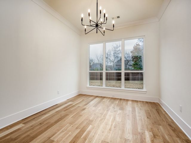 400 SARATOGA Drive, Denton, TX 76210