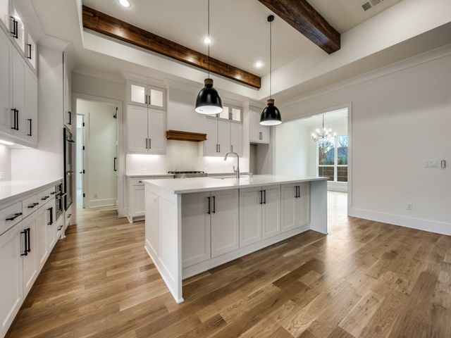 400 SARATOGA Drive, Denton, TX 76210