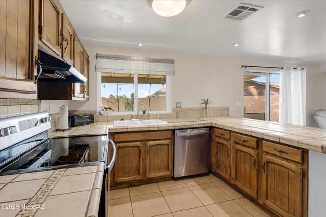 7531 N Juniper Road, Tucson, AZ 85741