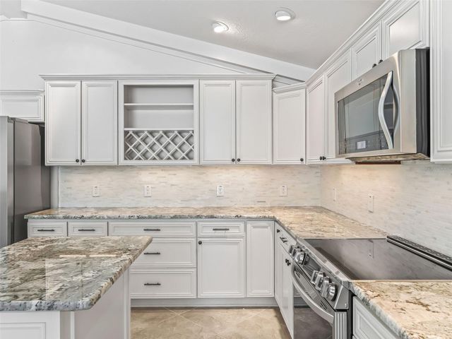 3776 E TORCH LAKE DRIVE, The Villages, FL 32163