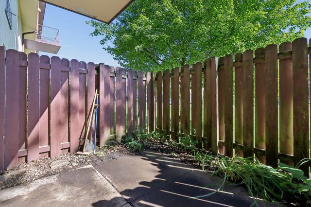 3939 Karl Road, 100, Columbus, OH 43224