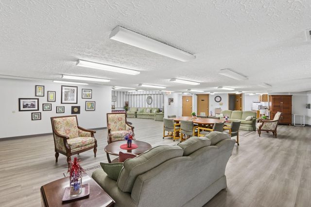 3939 Karl Road, 100, Columbus, OH 43224