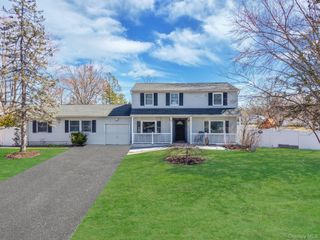3 Heather Court, Centereach, NY 11720