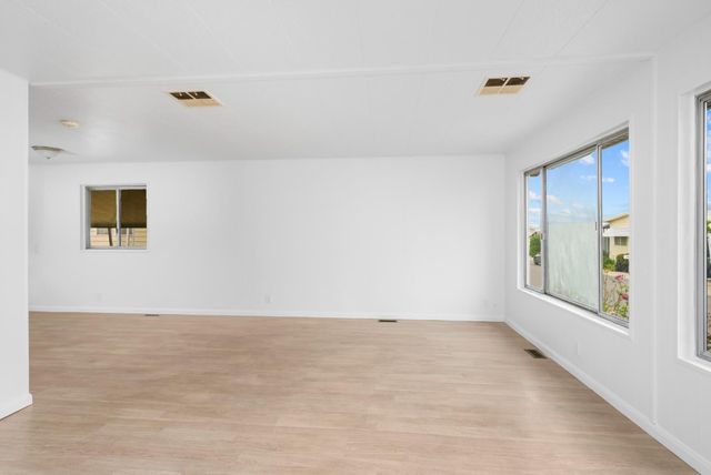 1150 W Winton Avenue 229, Hayward, CA 94545