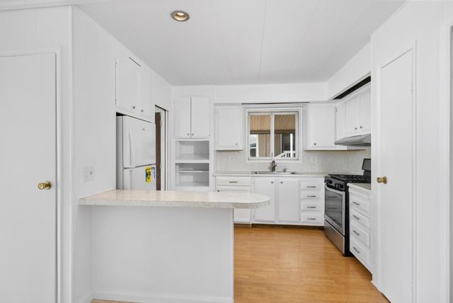 1150 W Winton Avenue 229, Hayward, CA 94545
