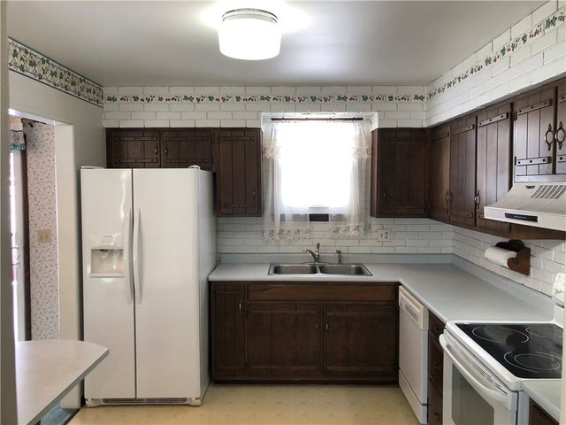 140 REDSTONE FURNACE ROAD, South Union Twp, PA 15445