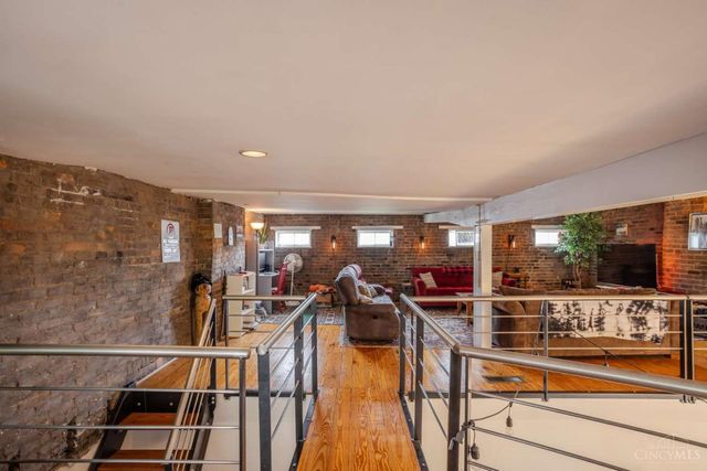 1407 Main Street, Cincinnati, OH 45202