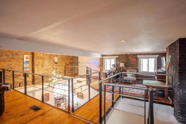 1407 Main Street, Cincinnati, OH 45202