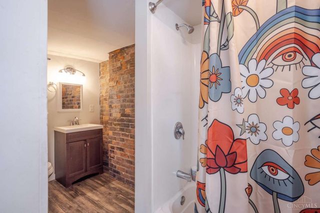 1407 Main Street, Cincinnati, OH 45202
