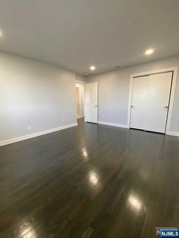 335B 5th Street, Palisades Park, NJ 07650