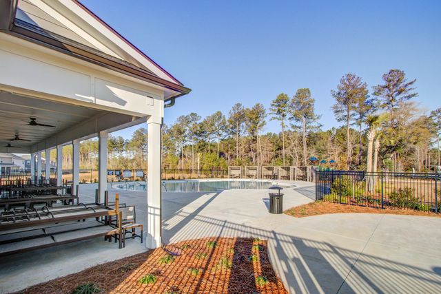 514 Sybilwood Lane, Summerville, SC 29486