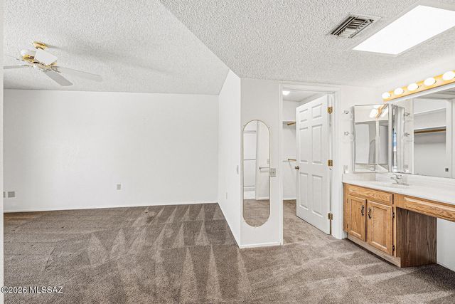 1621 W Agave Lane, Green Valley, AZ 85622