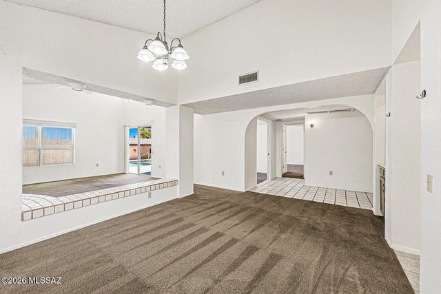 1621 W Agave Lane, Green Valley, AZ 85622