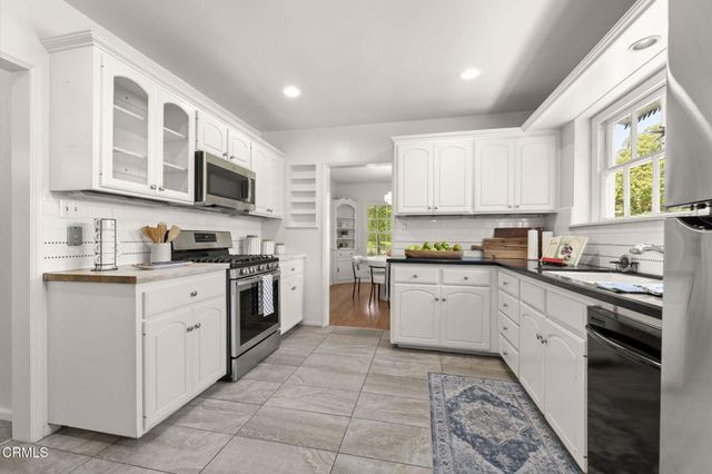 915 Lyndon Street, South Pasadena, CA 91030
