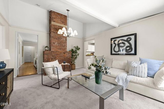915 Lyndon Street, South Pasadena, CA 91030