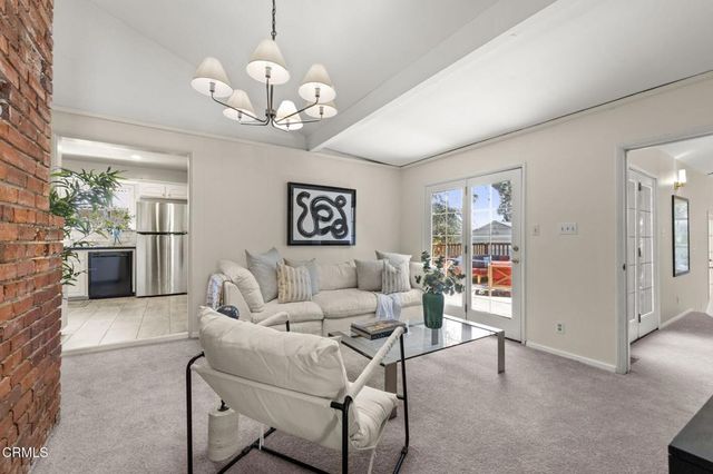 915 Lyndon Street, South Pasadena, CA 91030