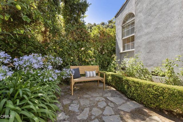 915 Lyndon Street, South Pasadena, CA 91030