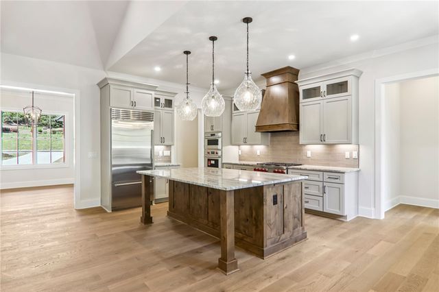 709 Hemlock Court, Salem, SC 29676