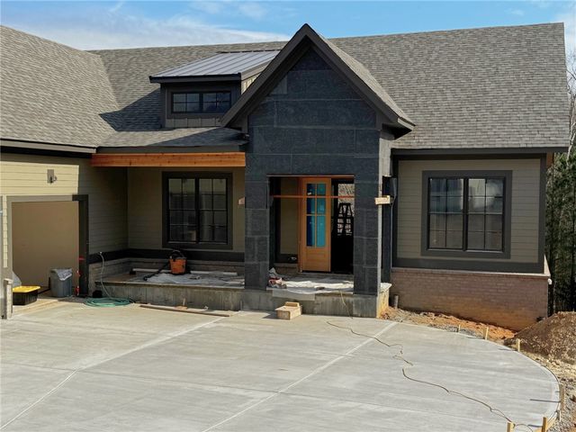 709 Hemlock Court, Salem, SC 29676