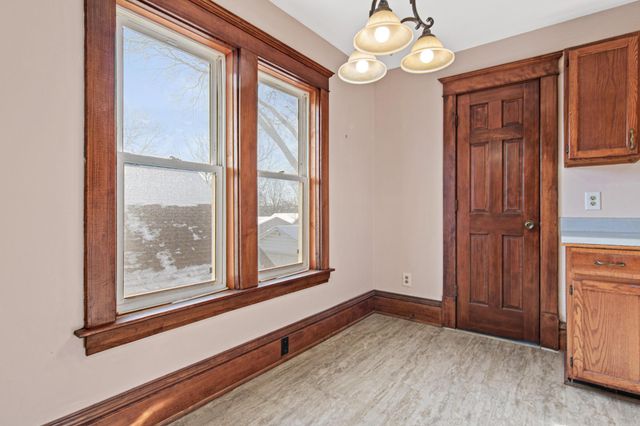 2012 4th Street NE, Minneapolis, MN 55418