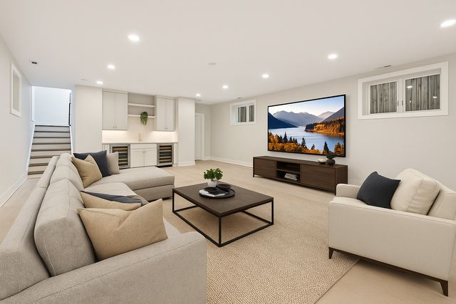 3920 N Bell Avenue, Chicago, IL 60618