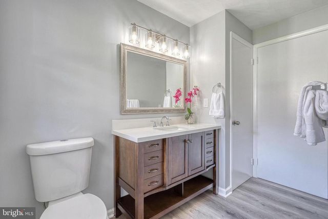 2347 MARDALE DR, York, PA 17403