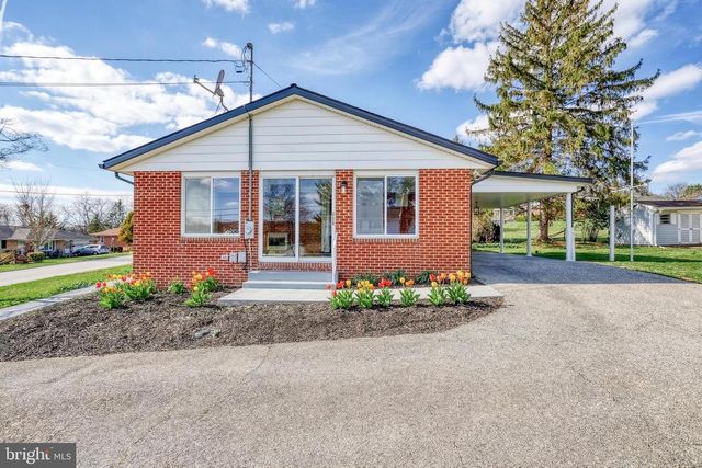 2347 MARDALE DR, York, PA 17403