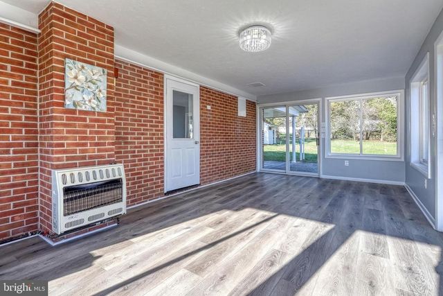 2347 MARDALE DR, York, PA 17403