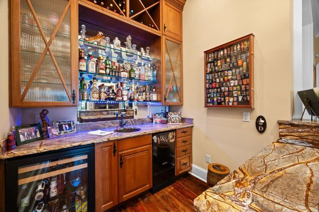 279 Ashburn Drive, Schriever, LA 70395