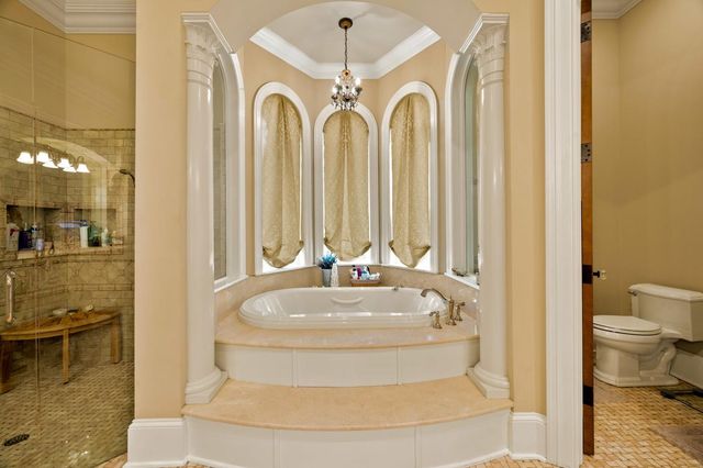 279 Ashburn Drive, Schriever, LA 70395