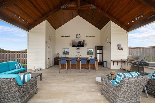 279 Ashburn Drive, Schriever, LA 70395