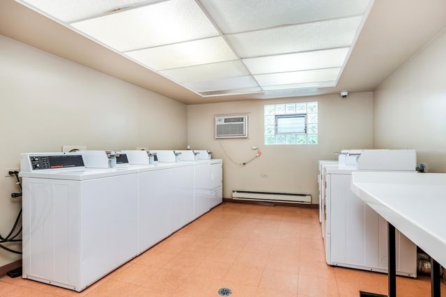 315 Marengo Avenue 3H, Forest Park, IL 60130