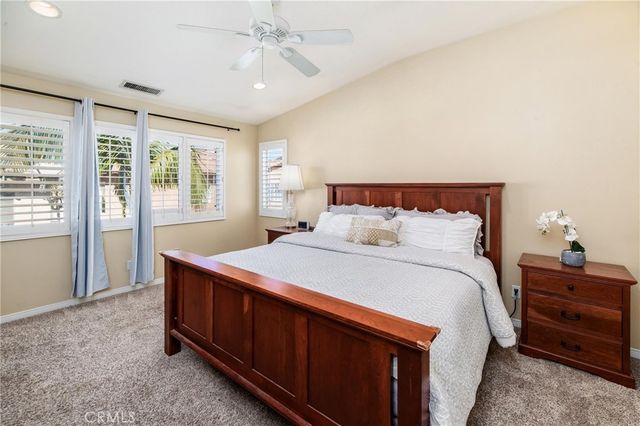 7 Moonstone, Mission Viejo, CA 92692